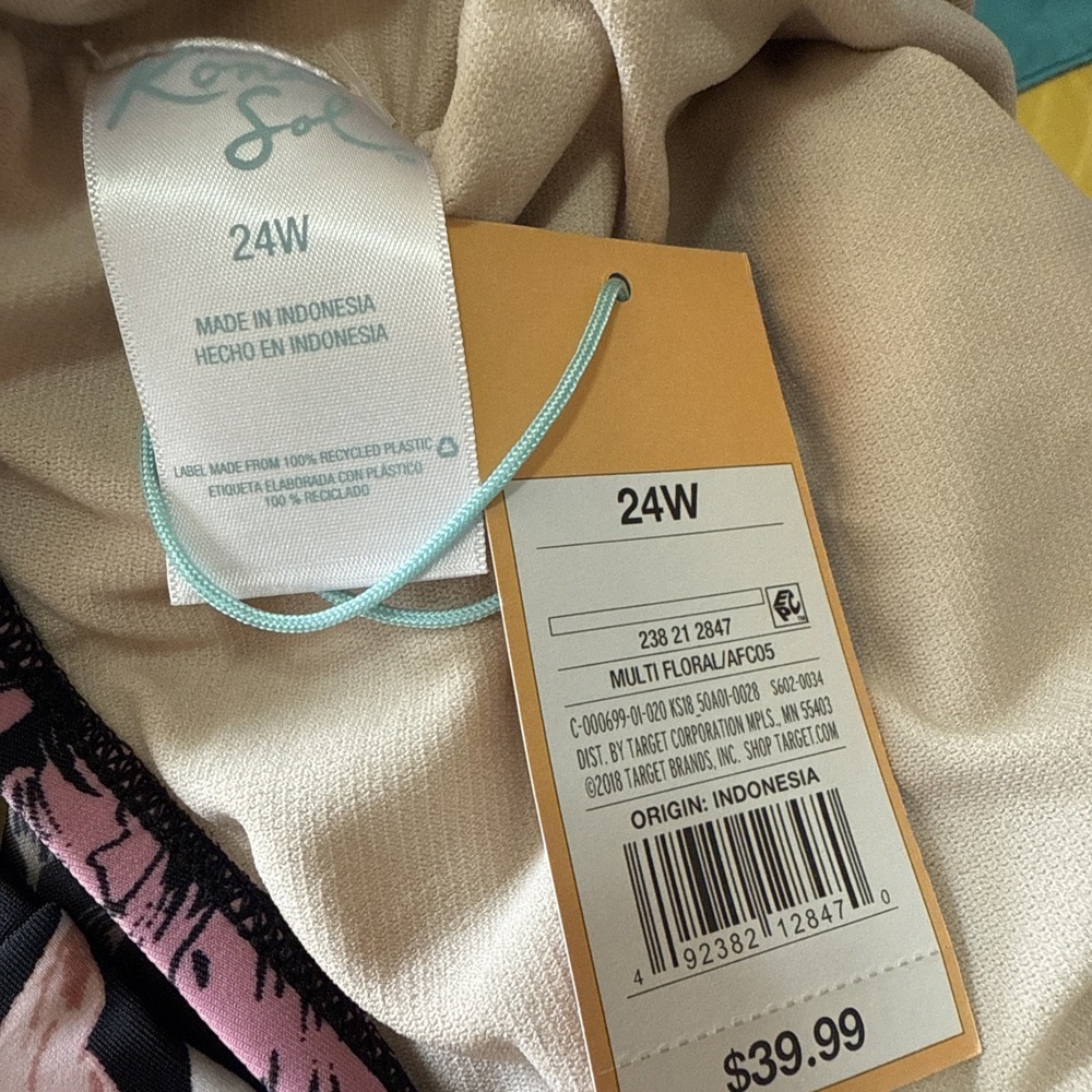 NWT 24W TWIST FRONT HALTER TIE BLACK FLORAL ONE PIECE SWIMSUIT KONA SOL - Picture 6 of 7